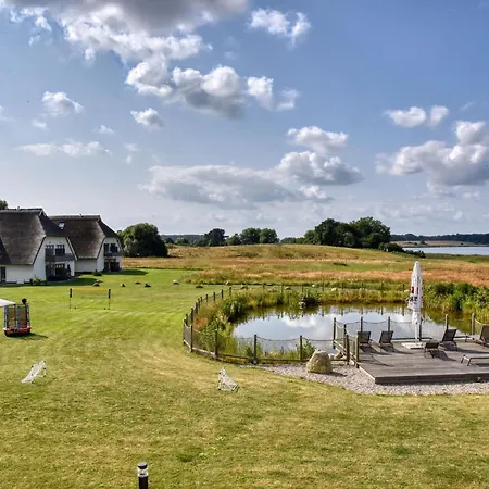 Lejlighed Spatz 11 Im Wreecher Idyll Ruegen Ruyastay Putbus
