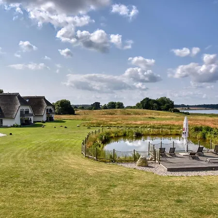 Spatz 11 Im Wreecher Idyll Ruegen Ruyastay Lejlighed